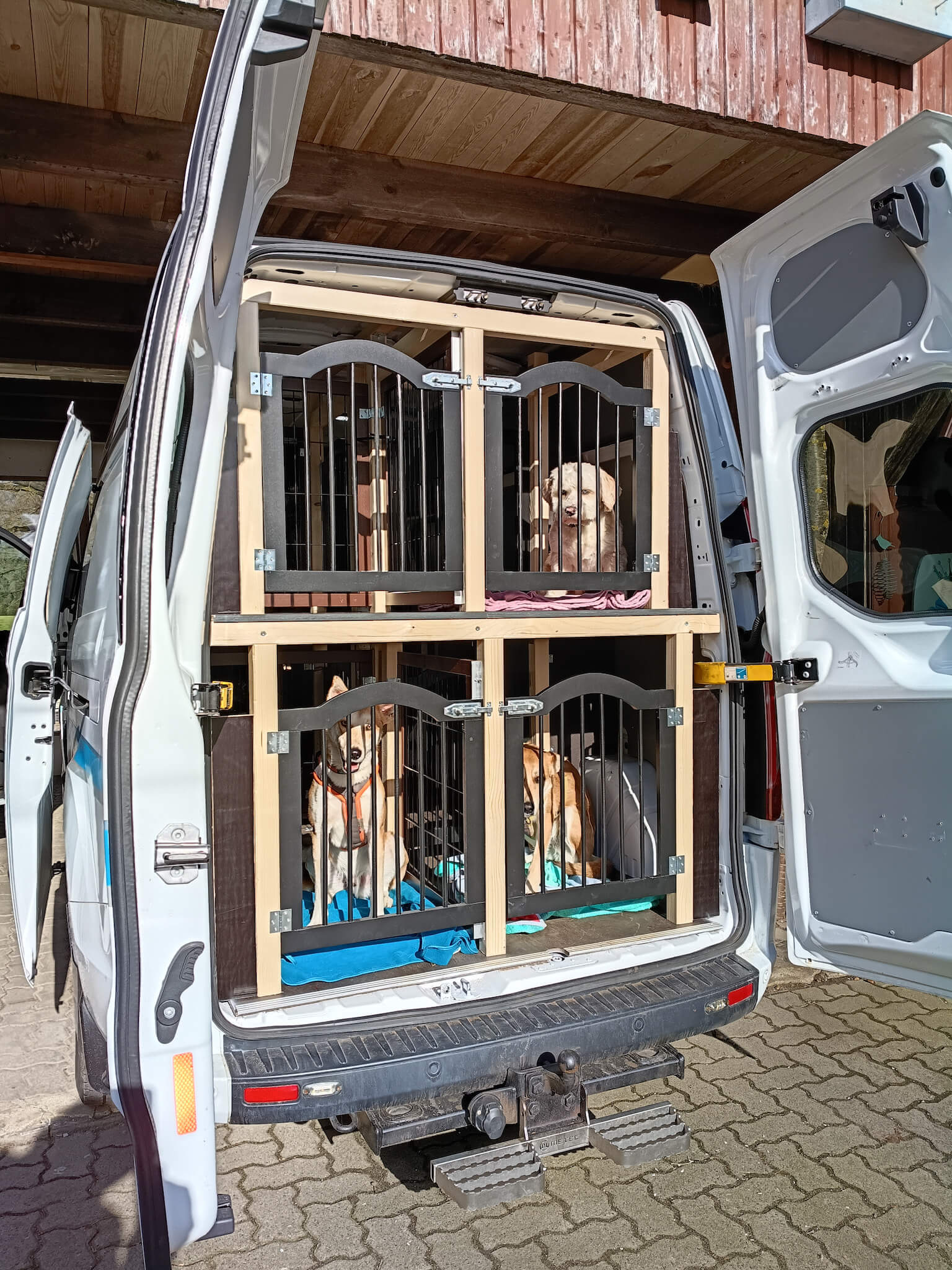 Das Wuffi-Mobil bereit zur Abfahrt